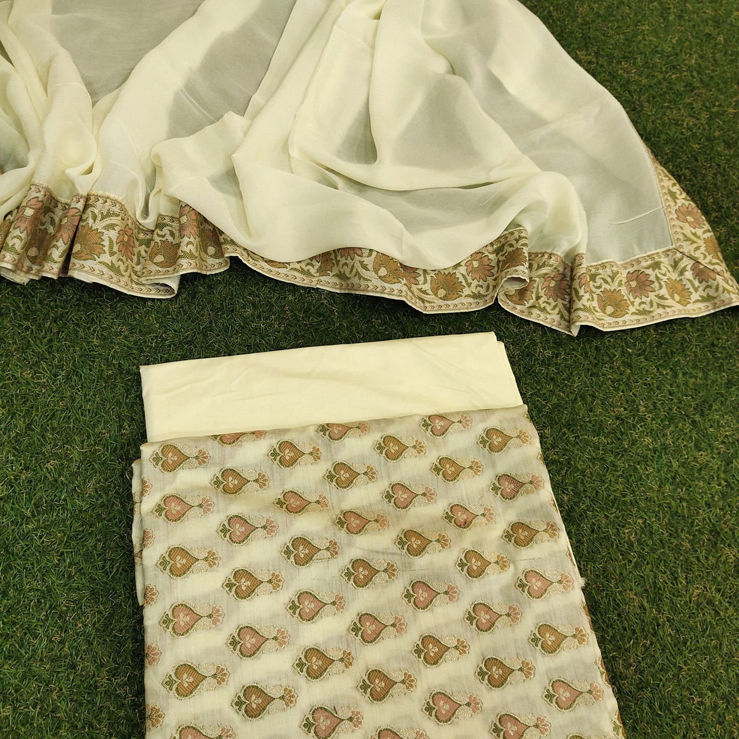 Banarasi Cotton Silk Suit Alfi Zari and Thread Weave Cream Color