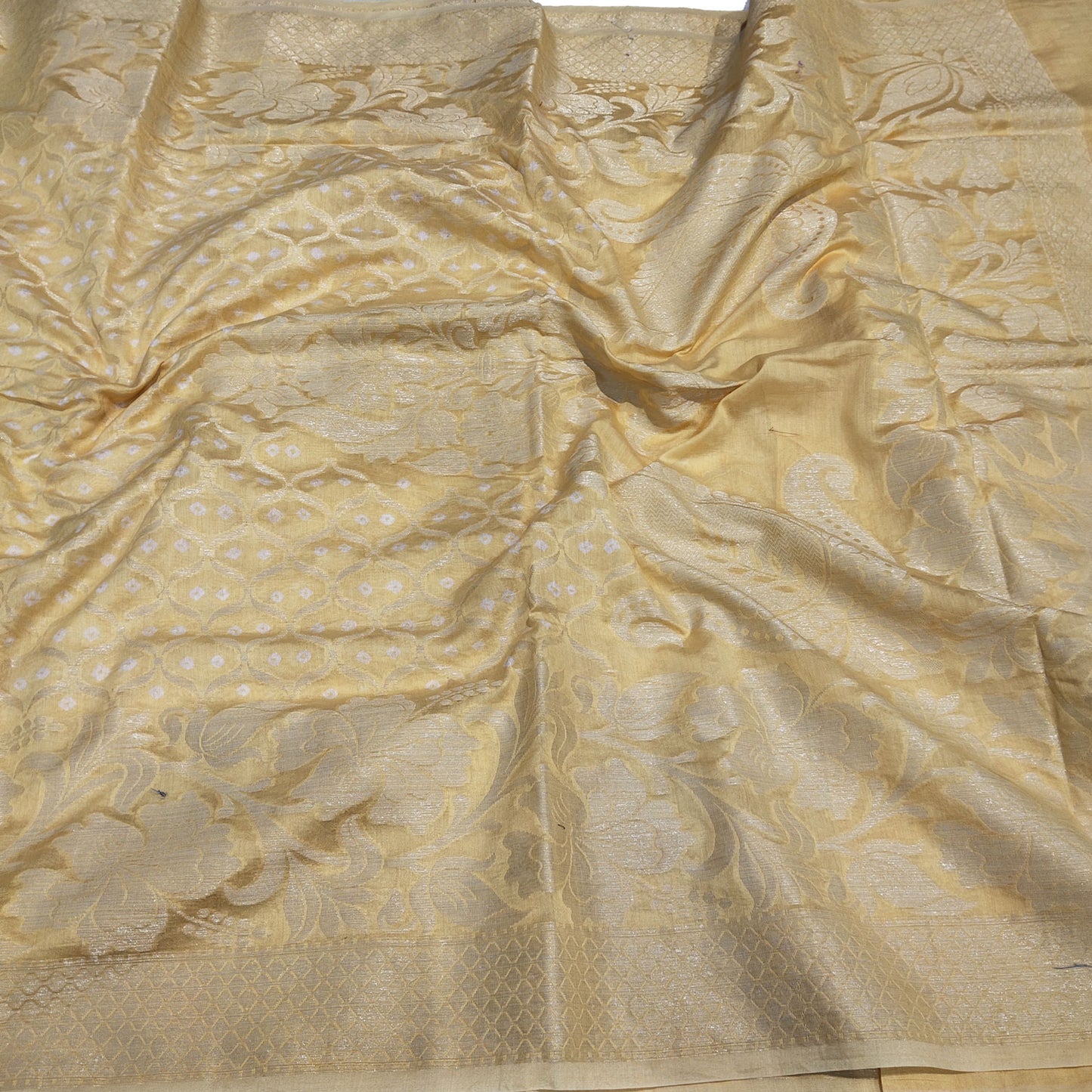 Malmal Cotton Silk Saree Bandhani Work Zari Weaving Lemon Yellow Color