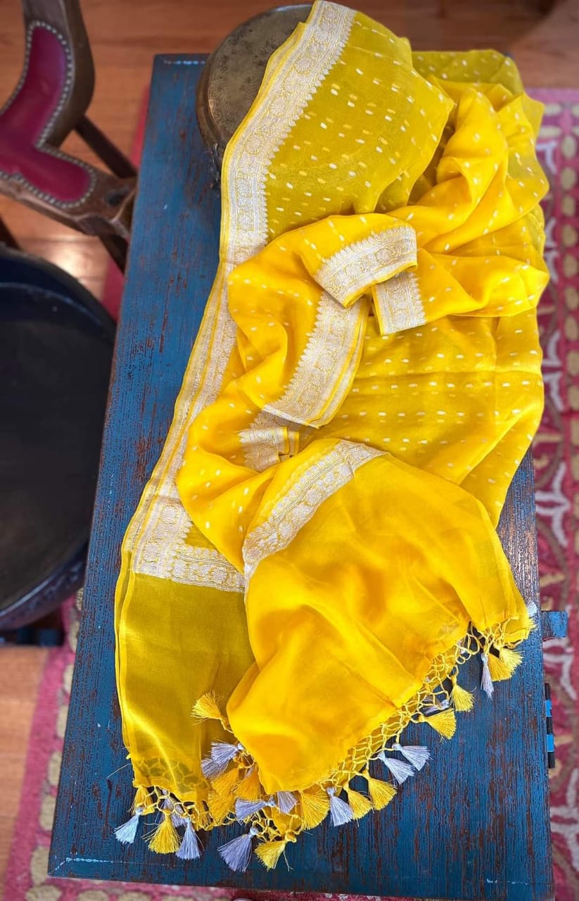 Banarasi Handloom Khaddi Chiffon Silver Buti Dupatta Lemon Yellow